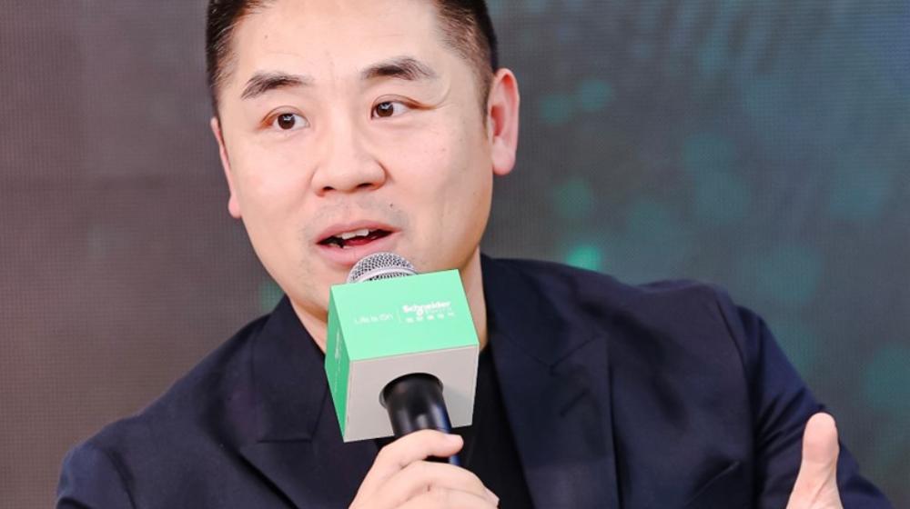 施耐德電氣張磊：唯聚合力，方能“數實融合”
